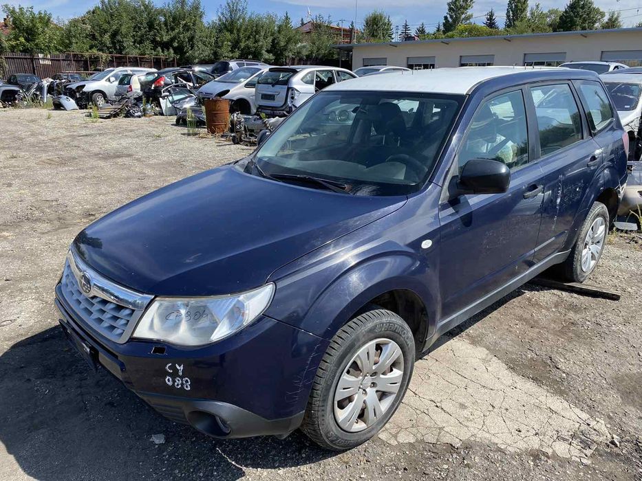Subaru Forester 2.0  4X4  НА ЧАСТИ