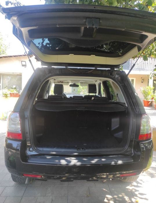 Vând Land Rover freelander 2