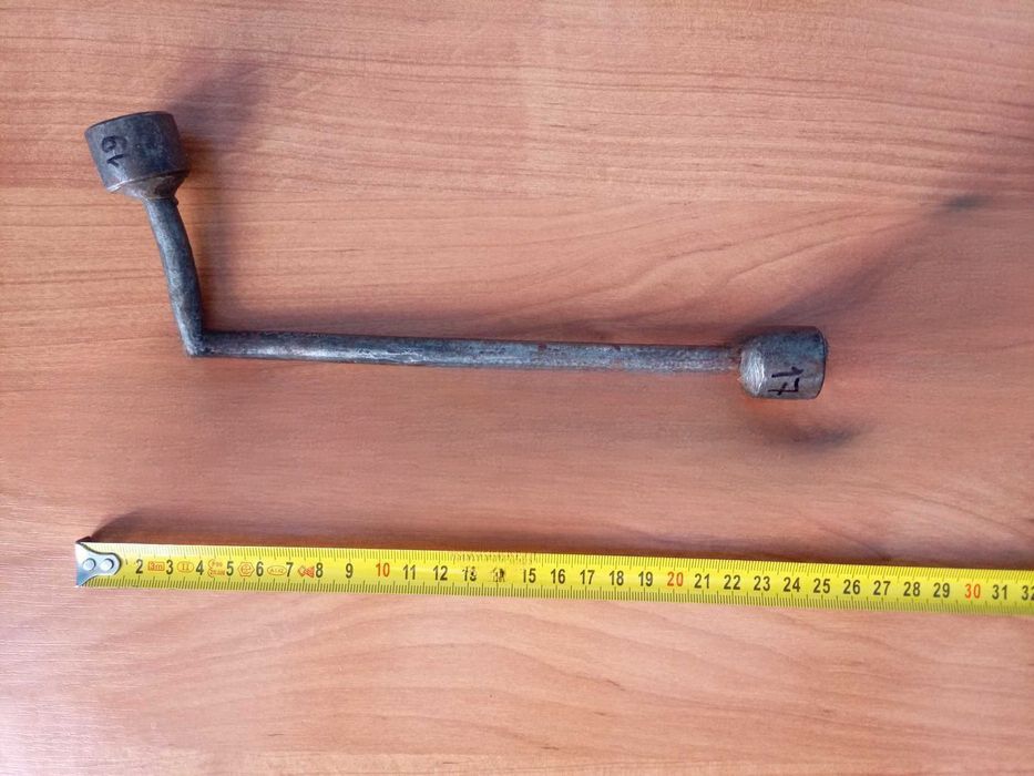 Ключи баллоные Г-образные