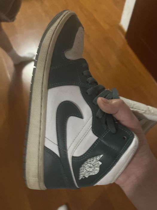 Джорданы оригинал 42 размер