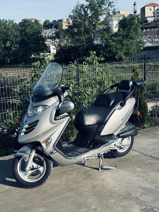 Scuter kymco 125