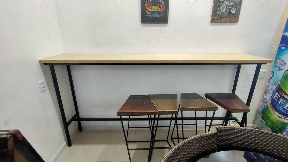 Барный стол в стиле лофт.