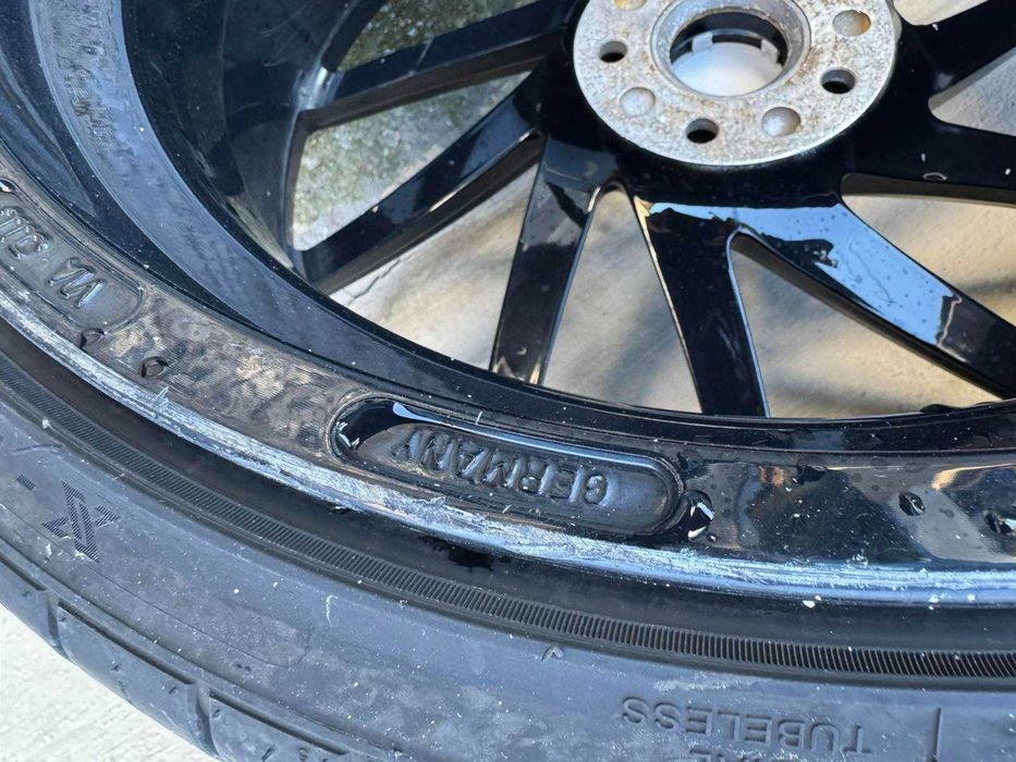 Продавам джанти 20цола 5х112 8.5jс централен отвор 75 с втулки на 57.1