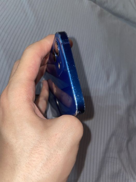 Iphone 12 64гб 70% аккум
