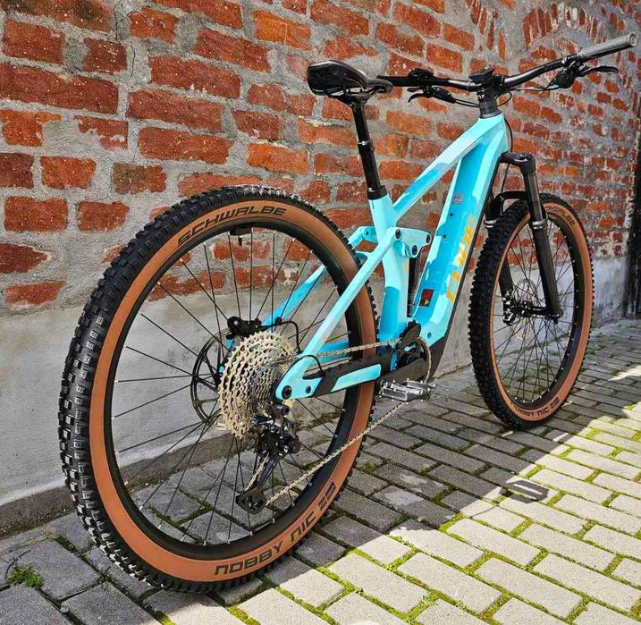 Електрически карбонов велосипед E bike CUBE STEREO 140 Race, BOSCH CX, 750 Wh Smart System