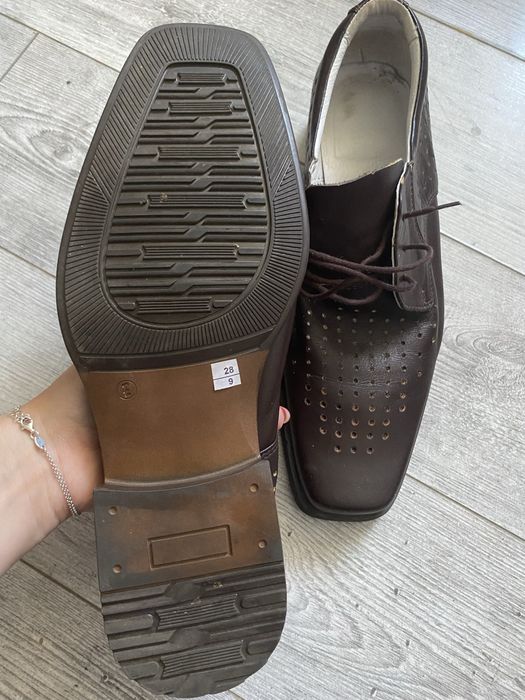 Pantofi militari