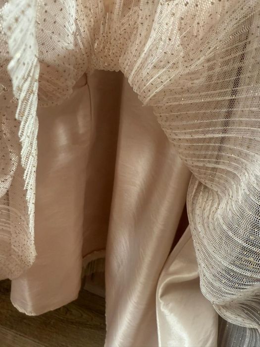 Платье на девочку