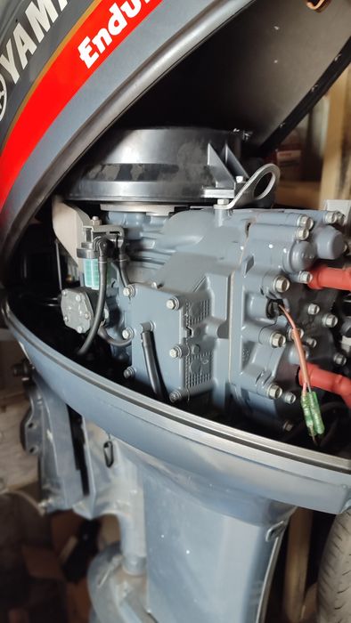 Продам мотор Ямаха 40 на лодку