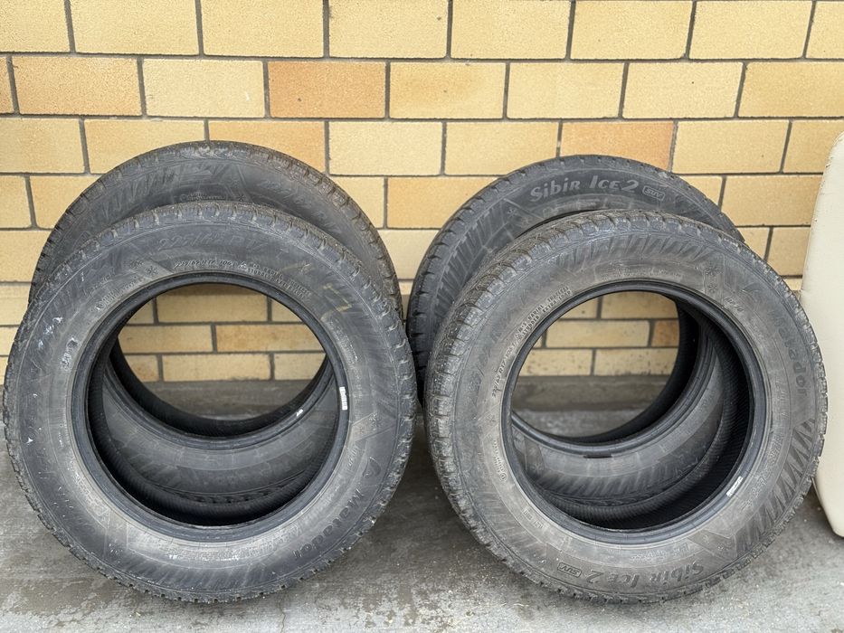 Продам шины 225/65/R17