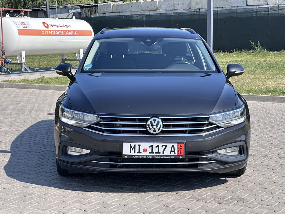 VOLKSWAGEN Passat 2020