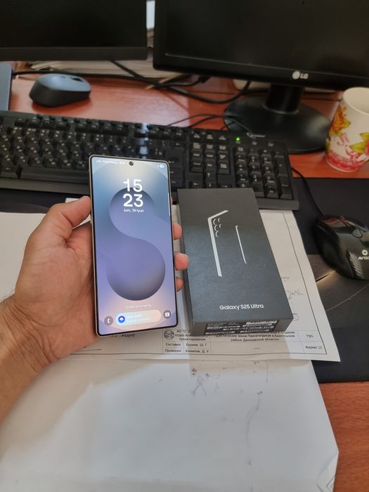 Samsung S25ultra 5G 12/256gb ideal iwlawi zur aybi yuq tozza telefon