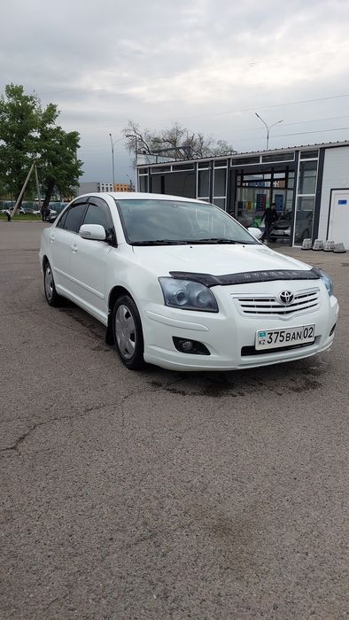 Машина тойота авенсис 2008 г.в.