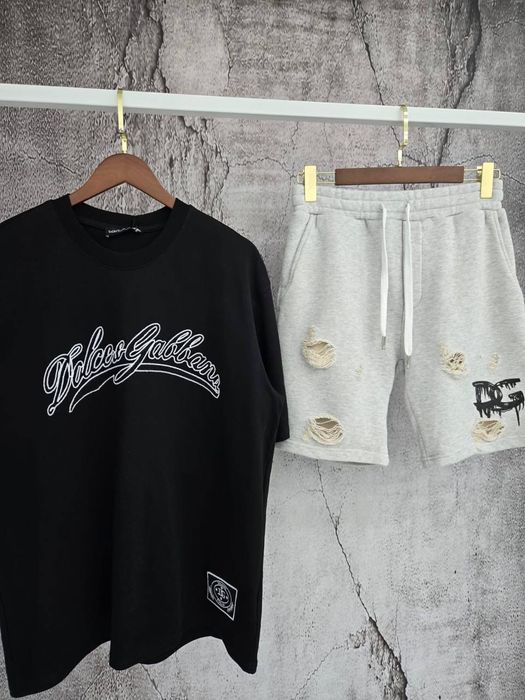 Мъжки къси екипи различни модели