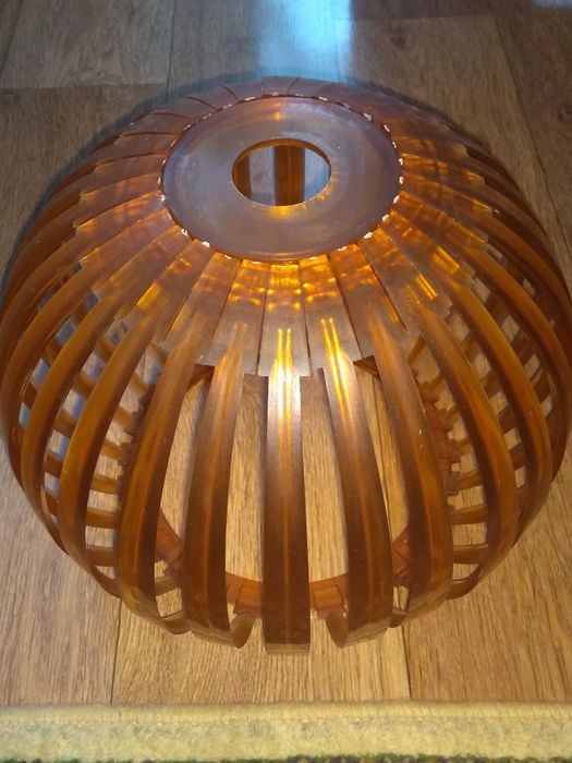 Продам пластиковые плафоны