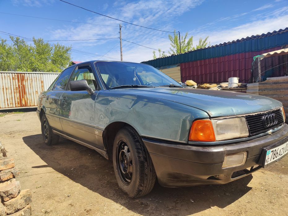 Продам Ауди 80 б3