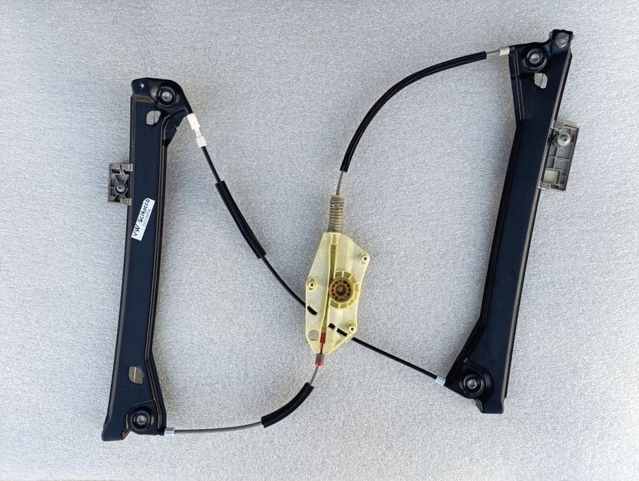 Macara geam usa dreapta fata pasager Volkswagen Scirocco 1K8837402P