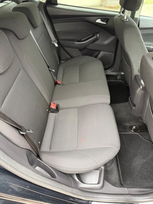 Ford Focus 2015/Euro 6/1.5 diesel/Parcheaza singura/ IMPECABILA