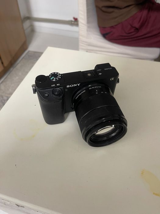 Камера Sony 6400