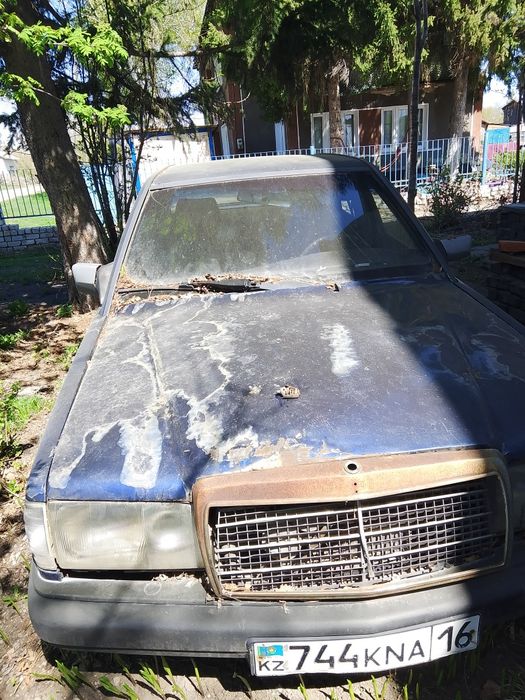 Продам Mерс 190 е