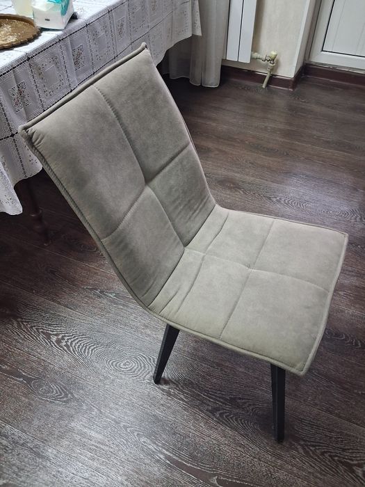 Продам стулья б/у