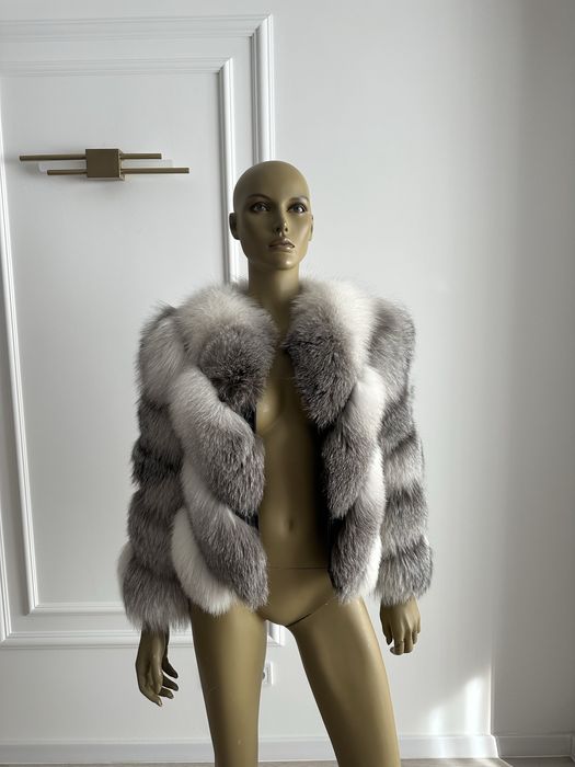 Haina de blana de lux