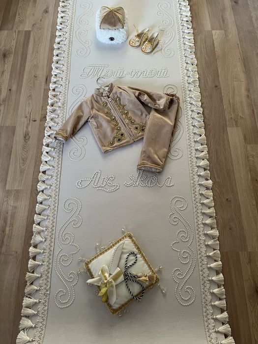 Набор на тусау кесу