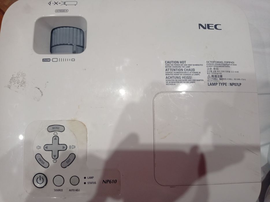 Продаю проекторы не рабочие