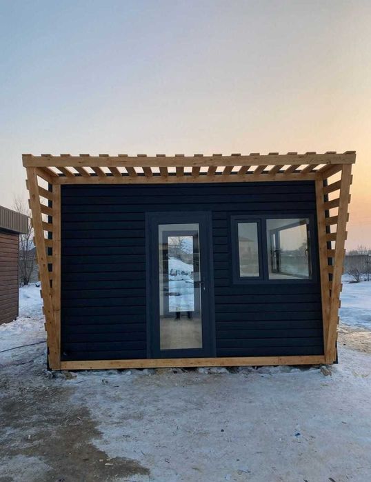 Домик. Павильон. Дачный домик. Контейнер