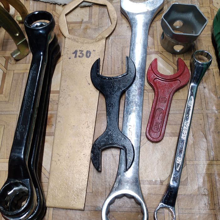 Ключи накидные торцовые и рожковые