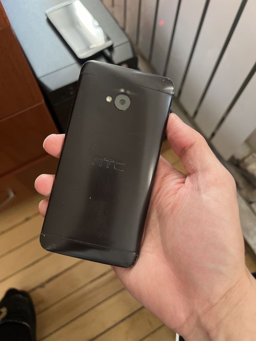 HTC one 2 ta dona