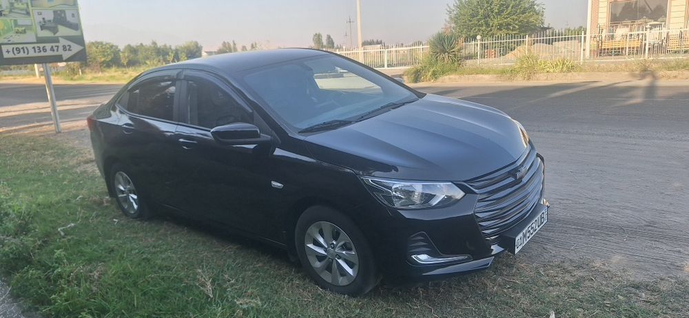 Узимни Оникс LTZ машинамни сотаман. Автомат коробка. 28,500 км юрган.