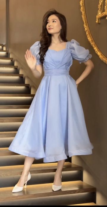 Синий платье L размер