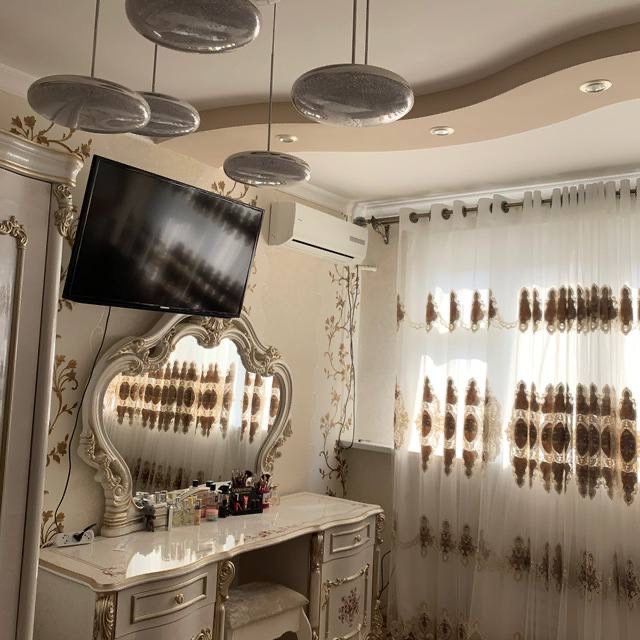 Продается квартира с евроремонтом с мебелью и техникой 118 кв.м