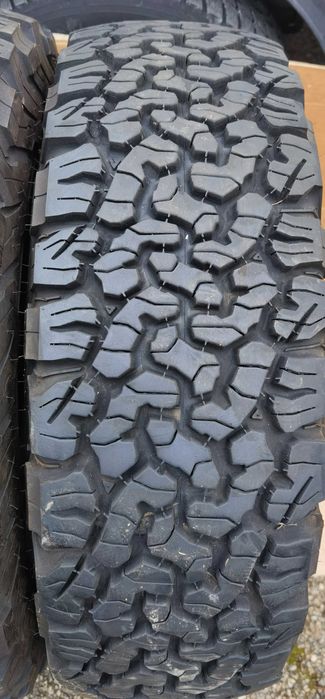 Чисто НОВИ BFGOODRICH 245/75R16 120/116S TL ALL-TERRAIN T/A KO2