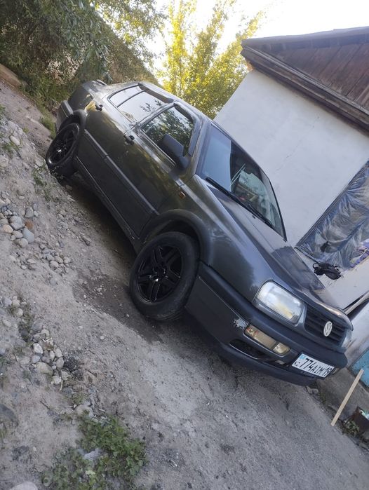 Срочно продам машину