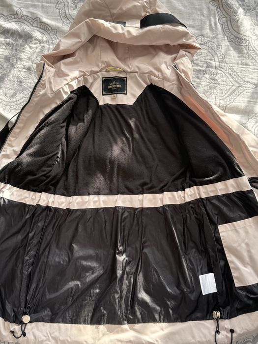 Куртка на девочку