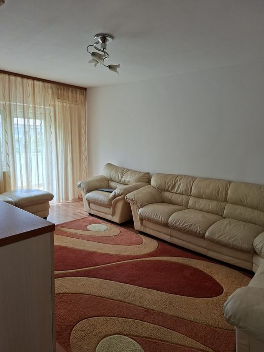 Chirie apartament 3 camere Dorbob