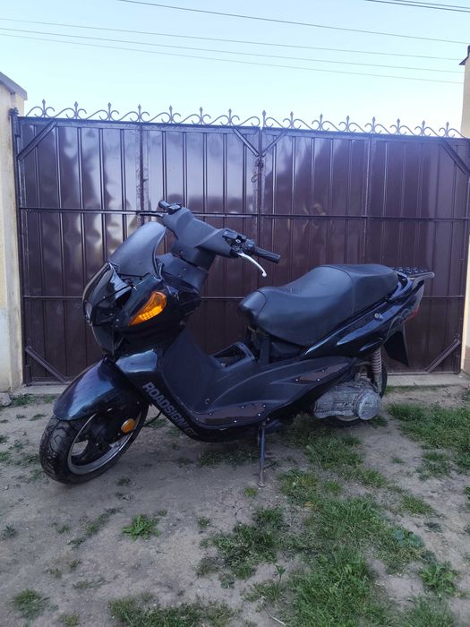 Scuter Roadsign 125 GT 4T