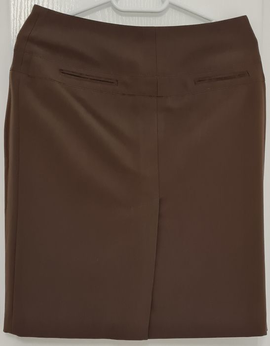 Fusta dreapta maro marimea 36