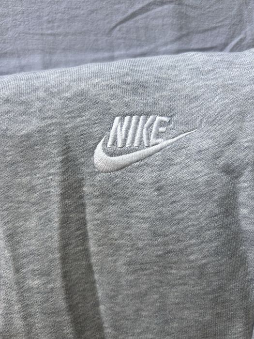 Сив анцуг Nike XS размер