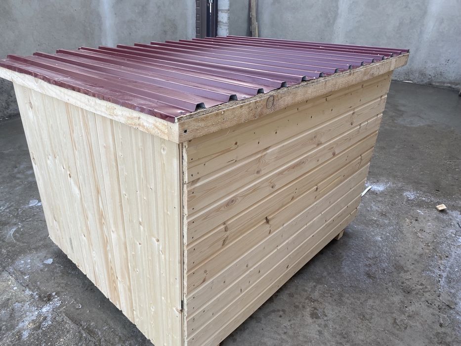 Будка для крупных собак