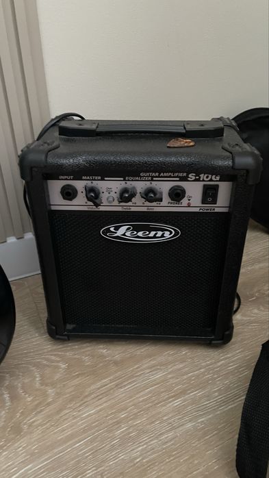 Электрогитара levinson