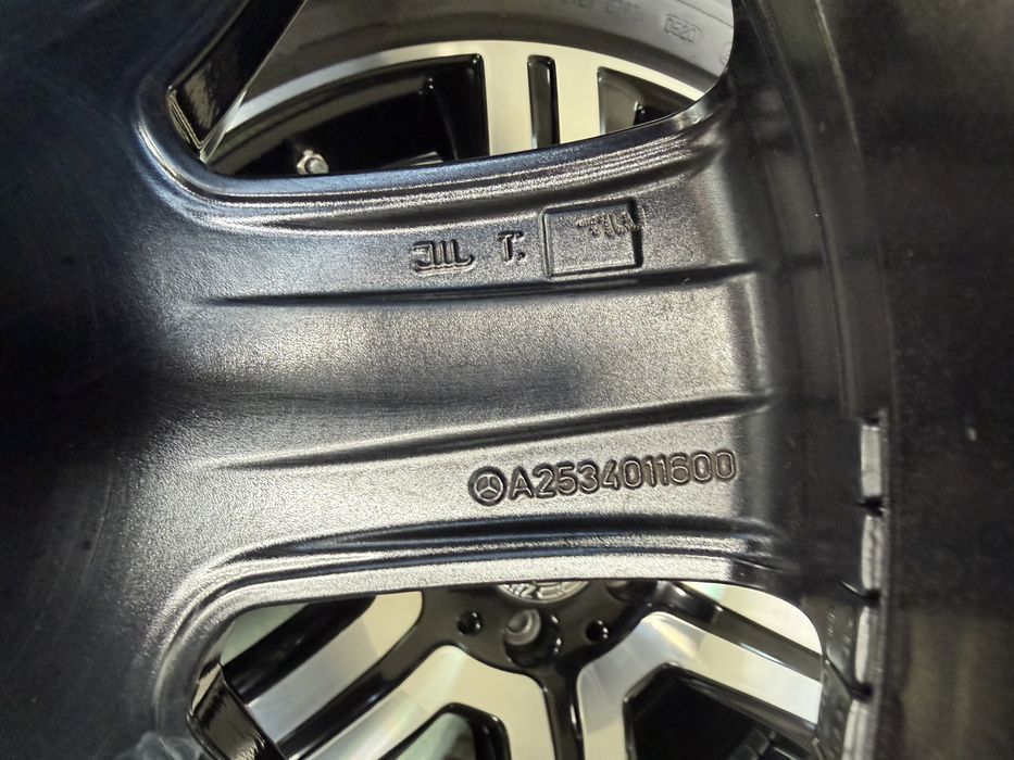 Jante aliaj R19 originale Mercedes GLC  235/55/19 vara