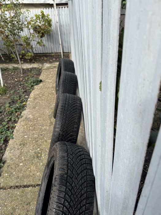 Anvelope de iarna 225 60 R18 Bridgestone Blizzak Lm 005 Dot 25/2023 10