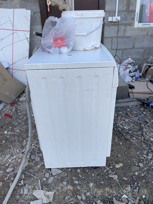 Продам стиральную машину BOSCH