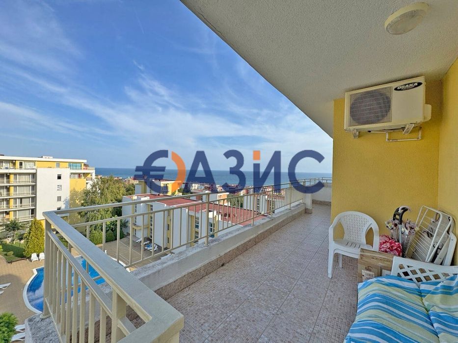 Двустаен апартамент в комплекс Crown Fort Club, 66 кв.м., Свети Влас,