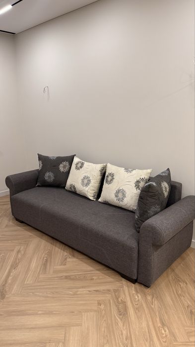 Диван раскладной б\у