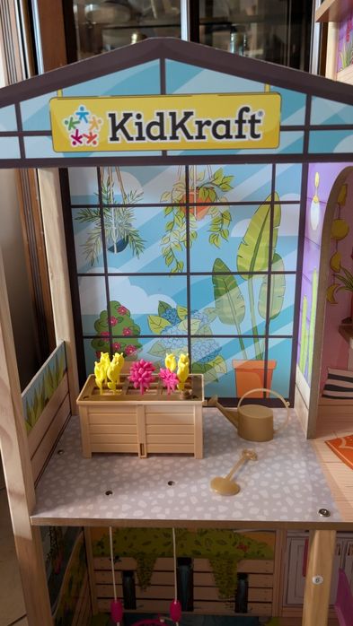Kidkraft spring house Къща за кукли