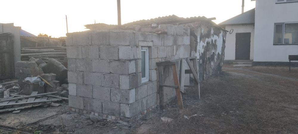Отдам газоблок и шифер