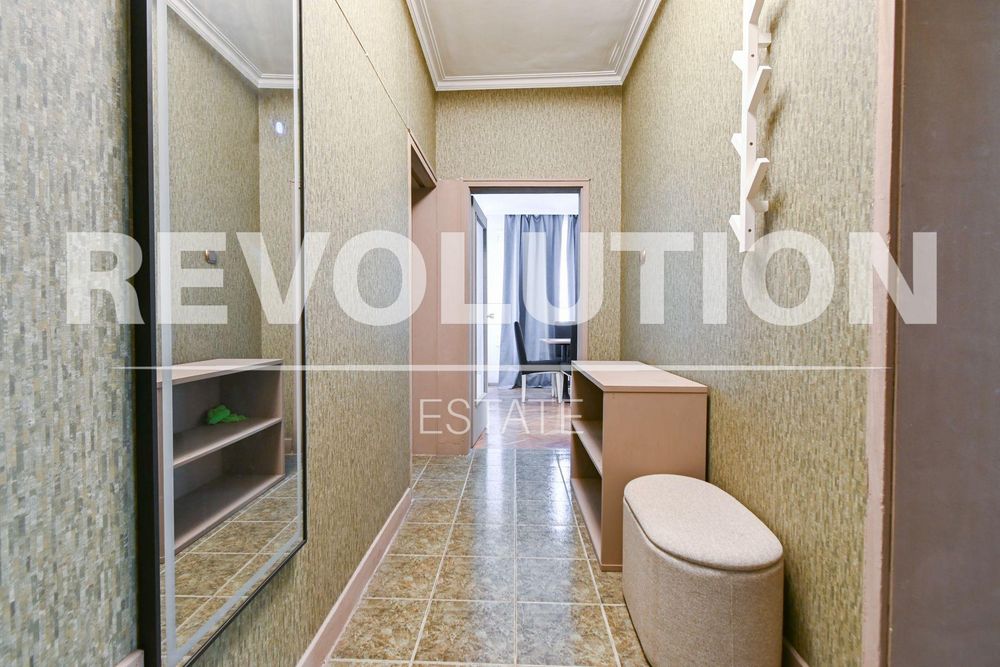 Дава се под наем Четиристаен апартамент в София, Център - 150 кв.м за 1250 € - Снимка #14